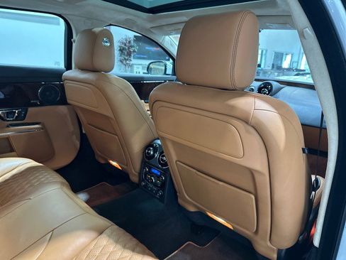 Used 2016 Jaguar XJ L Portfolio AWD/4WD image 55