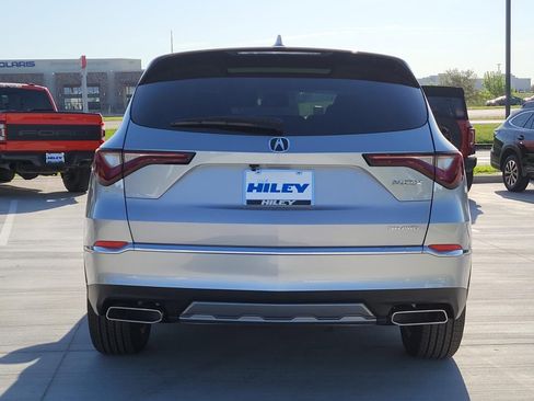 New 2026 Acura MDX SH-AWD image 4