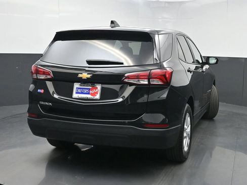 Used 2023 Chevrolet Equinox LS w/ LS Convenience Package image 37