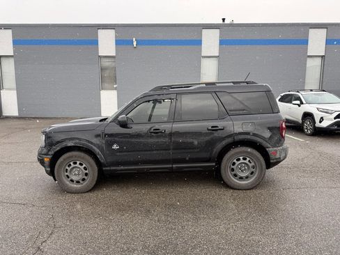 Used 2023 Ford Bronco Sport Outer Banks image 6