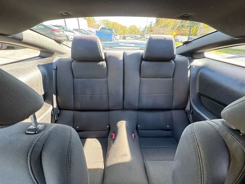 Used 2012 Ford Mustang GT w/ Security Pkg image 27