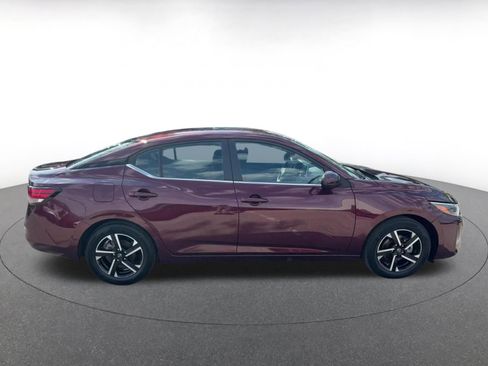 Used 2025 Nissan Sentra SV FWD image 16