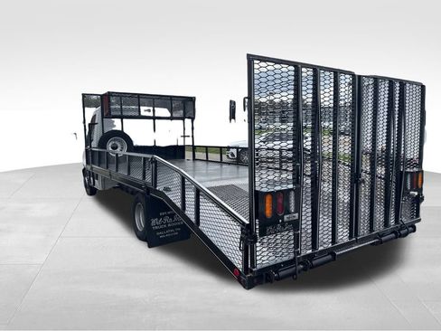 Used 2023 Mercedes-Benz Sprinter 4500 image 14