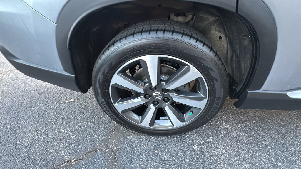 Used 2023 Honda Pilot Touring image 15