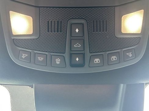 Used 2021 Ford Expedition Max Limited image 17