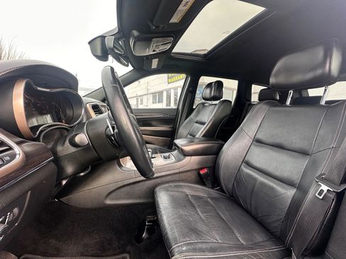 Used 2014 Jeep Grand Cherokee Limited w/ Trailer Tow Group IV image 10