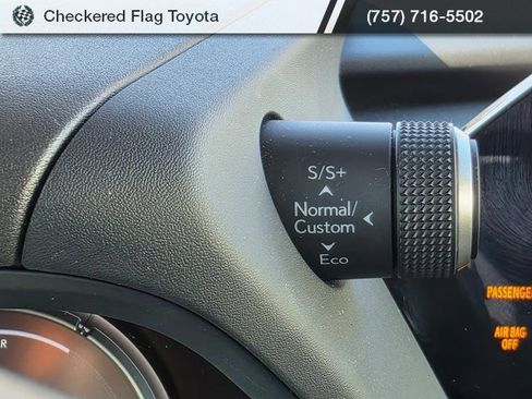 Used 2023 Lexus UX 250h F Sport image 13