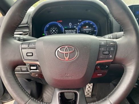 Used 2025 Toyota Camry XSE image 14