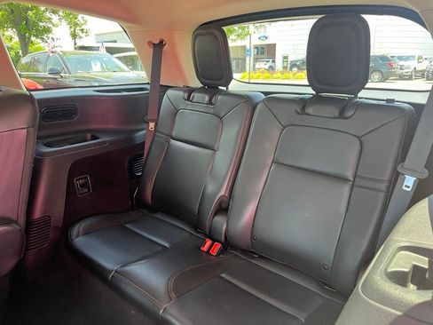 Certified 2022 Lincoln Aviator AWD w/ Premium Package image 18