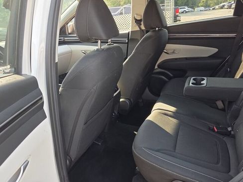 Used 2024 Hyundai Tucson SEL FWD image 8