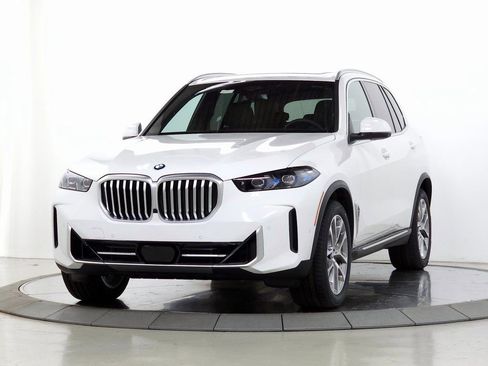 Used 2026 BMW X5 xDrive40i image 3