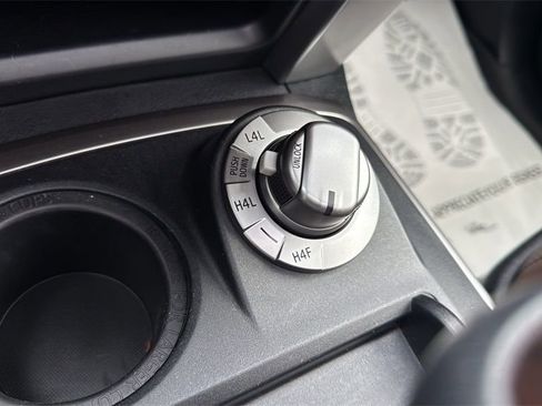 Used 2023 Toyota 4Runner Limited image 29