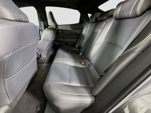 Certified 2024 Toyota Crown Platinum w/ Carpet Mat Package (TMS) image 24