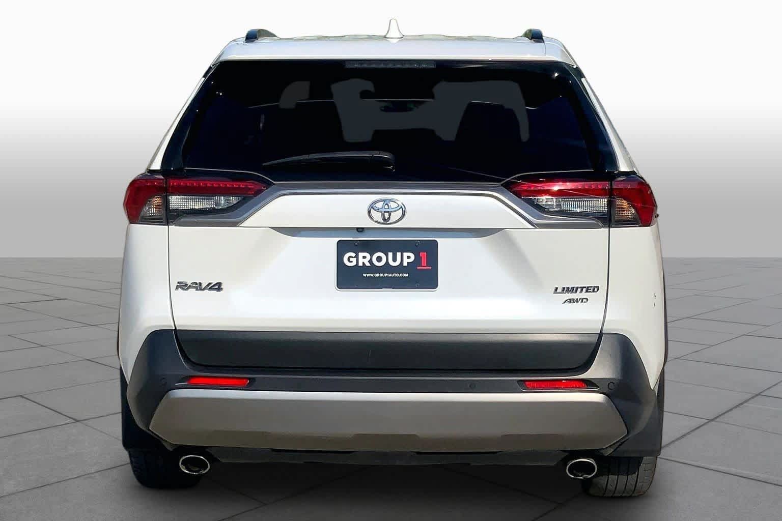 Used 2023 Toyota RAV4 Limited AWD/4WD image 5