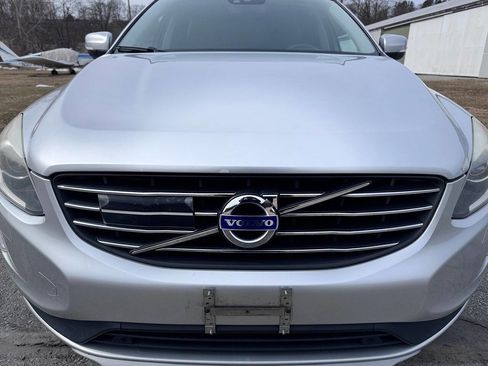 Used 2016 Volvo XC60 T6 Platinum image 3