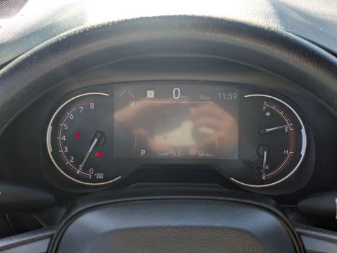 Used 2023 Toyota RAV4 LE image 17