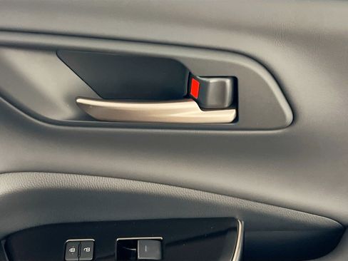 New 2026 Toyota Crown Platinum AWD/4WD image 32