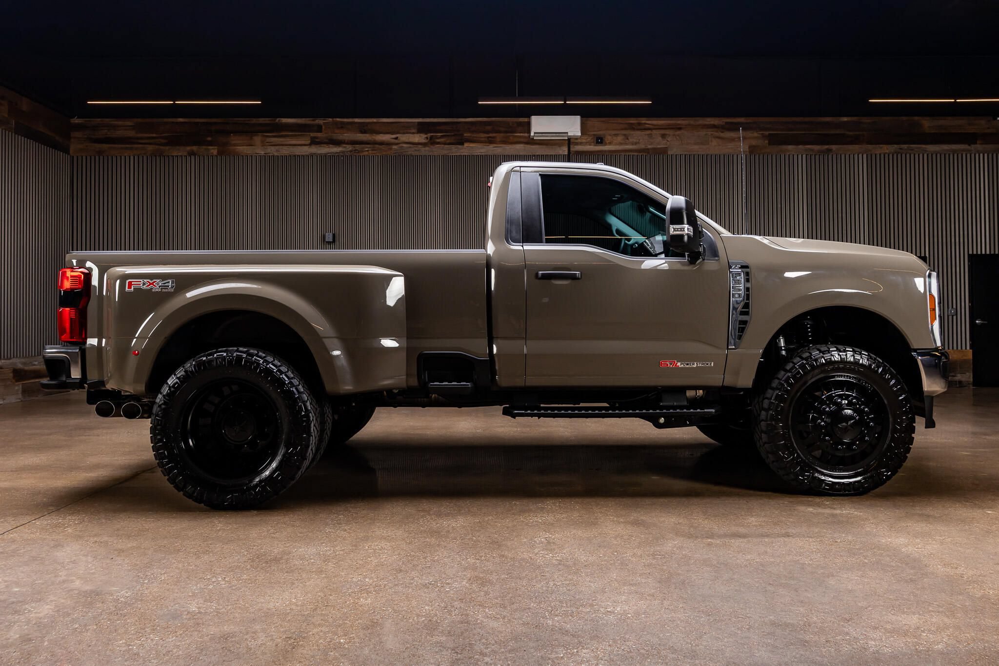 Used 2026 Ford F350 XLT w/ 360-Degree Camera Package AWD/4WD image 10