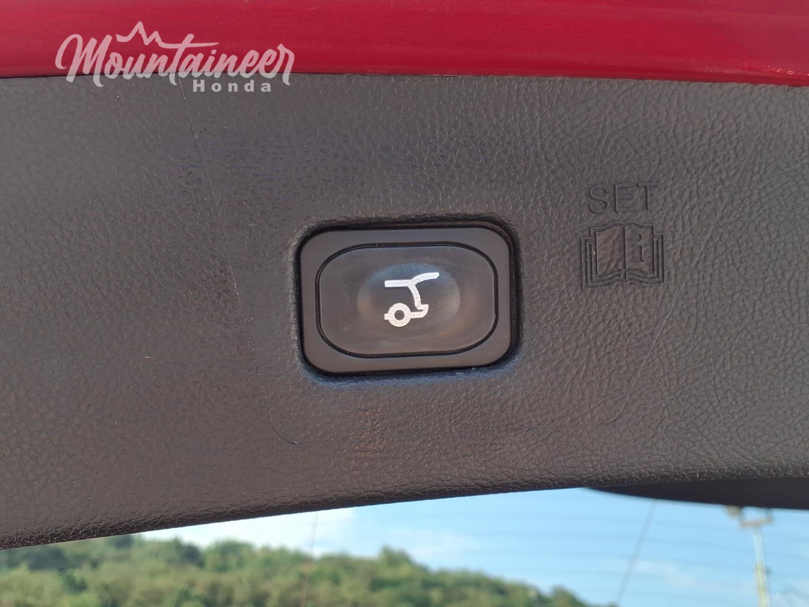Used 2024 Ford Edge SEL w/ Convenience Package AWD/4WD image 24