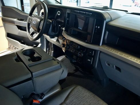 Used 2023 Ford F250 XL w/ STX Appearance Package AWD/4WD image 27