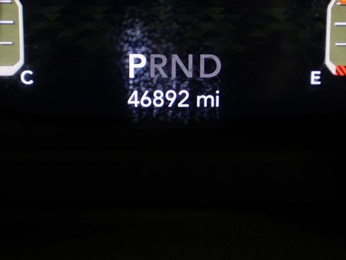 Used 2023 Jeep Gladiator Overland image 29