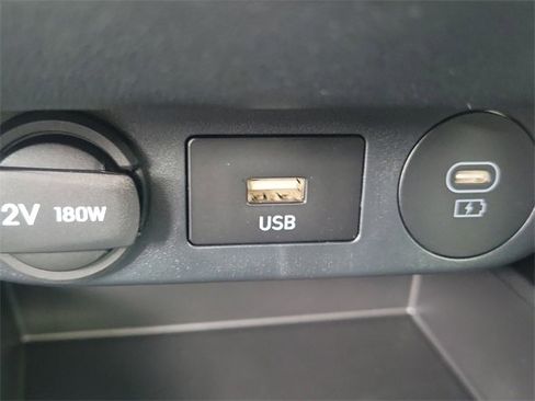 New 2026 Hyundai Elantra SE image 13