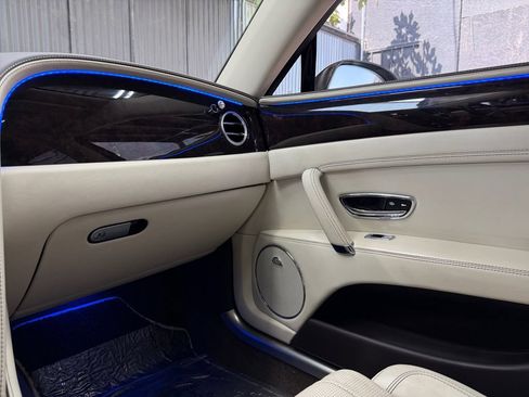 Used 2015 Bentley Flying Spur V8 AWD/4WD image 50
