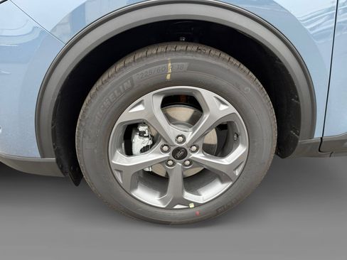 New 2025 Ford Escape ST-Line w/ Equipment Group 301A image 9