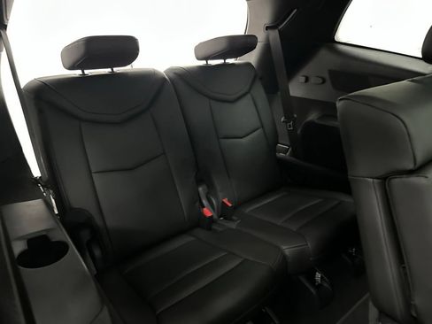 Used 2021 Cadillac XT6 Premium Luxury AWD/4WD image 28