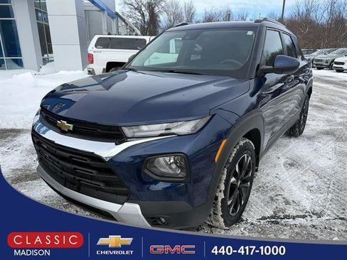 Used 2022 Chevrolet TrailBlazer LT w/ Confidence II Package image 1