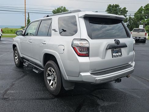 Used 2024 Toyota 4Runner TRD Off-Road Premium w/ Off Road Premium Plus Package AWD/4WD image 7