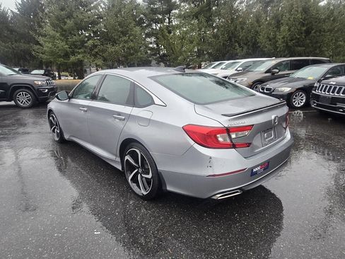 Used 2022 Honda Accord Sport image 6