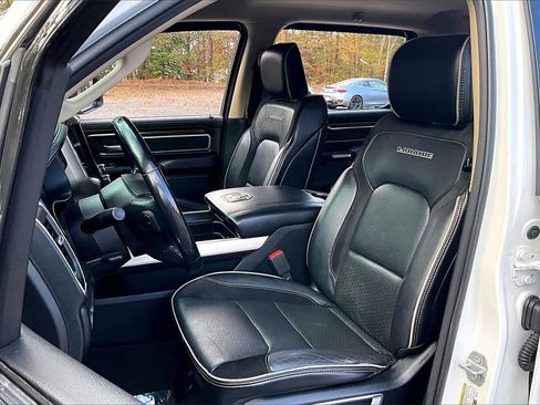 Used 2020 RAM 1500 Laramie image 19