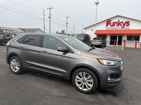 Used 2022 Ford Edge Titanium AWD/4WD image 1
