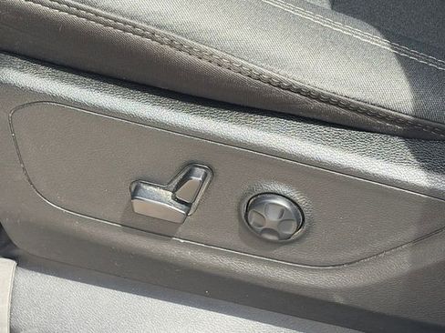 Used 2020 RAM 1500 Lone Star image 17