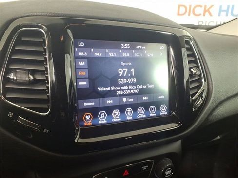 Certified 2020 Jeep Compass Limited image 19