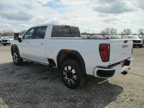 New 2026 GMC Sierra 2500 Denali w/ Denali Reserve Package image 8