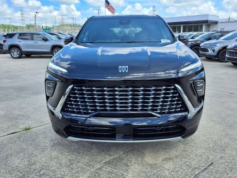 New 2025 Buick Enclave Avenir image 2