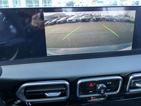 New 2026 Nissan Sentra SV image 4