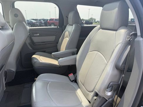 Used 2017 GMC Acadia Limited SLT AWD/4WD image 25
