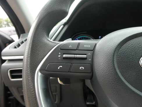 Used 2021 Hyundai Sonata Blue FWD image 16