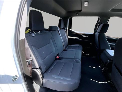 Used 2023 Chevrolet Silverado 1500 LT image 17