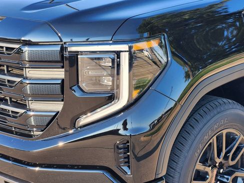 New 2026 GMC Sierra 1500 Elevation w/ Preferred Package image 5