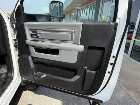 Used 2015 RAM 4500 SLT w/ Quick Order Package 29G SLT RWD image 24