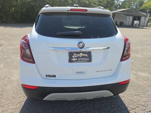 Used 2022 Buick Encore Preferred FWD image 7