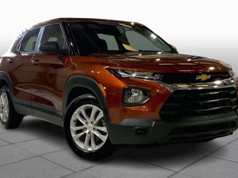 Used 2021 Chevrolet TrailBlazer LS image 3