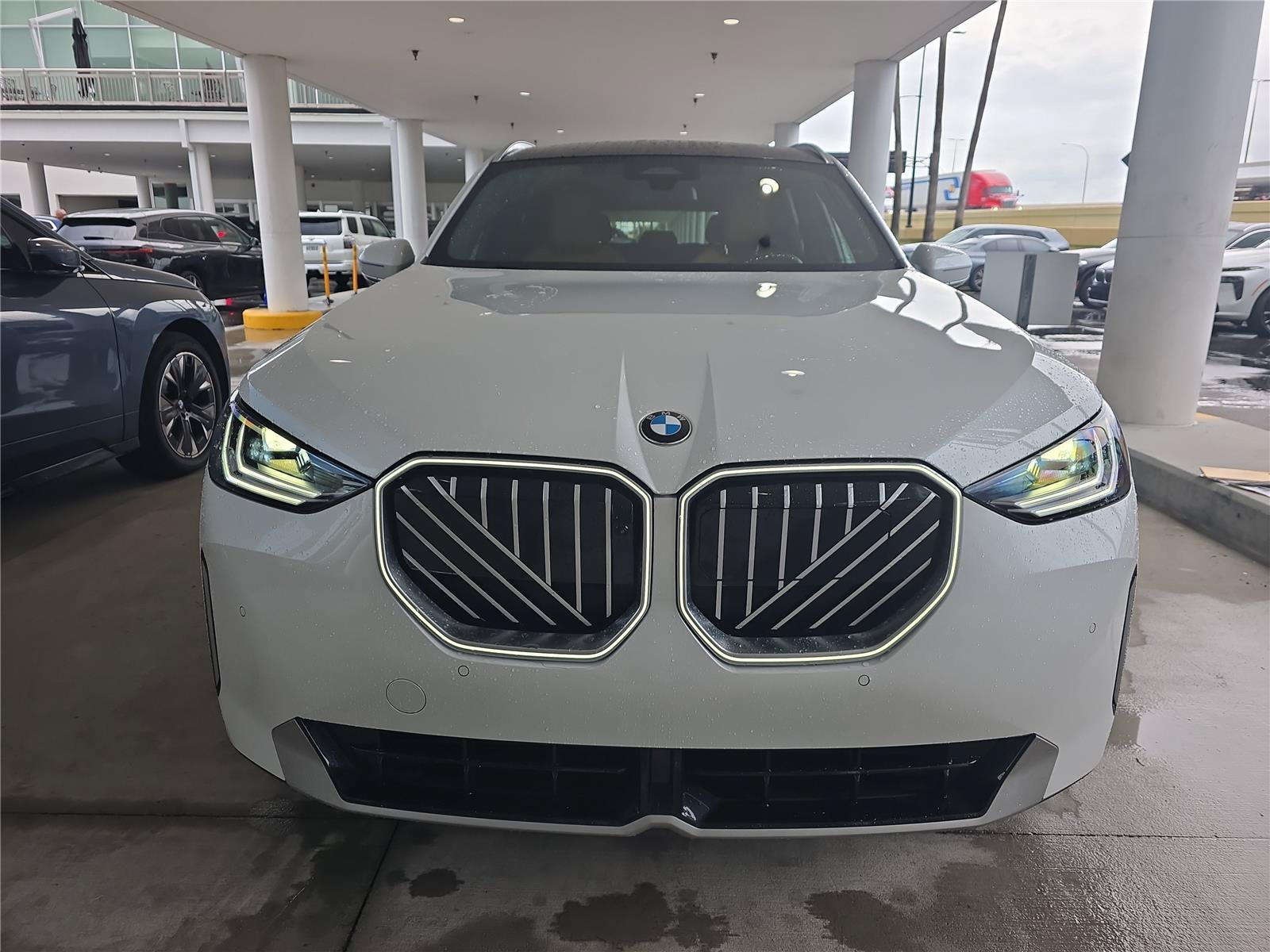Certified 2026 BMW X3 xDrive30i w/ Premium Package AWD/4WD image 2