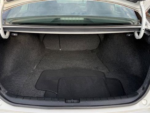 Used 2017 Honda Accord Sport image 7