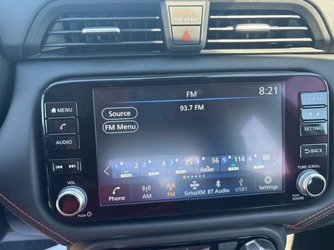 New 2025 Nissan Versa SR w/ Trunk Package image 15