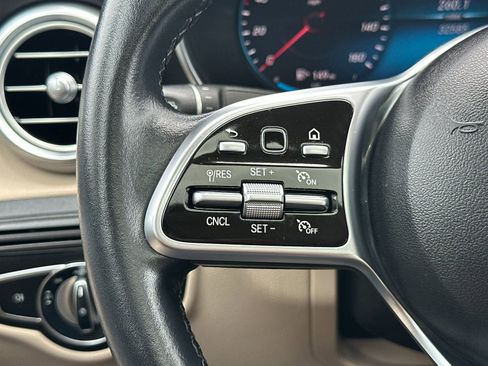Used 2023 Mercedes-Benz GLC 300 4MATIC Coupe image 27
